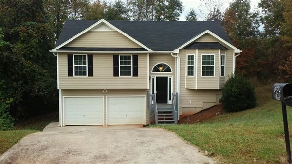 Investment property: Dallas, GA 30157